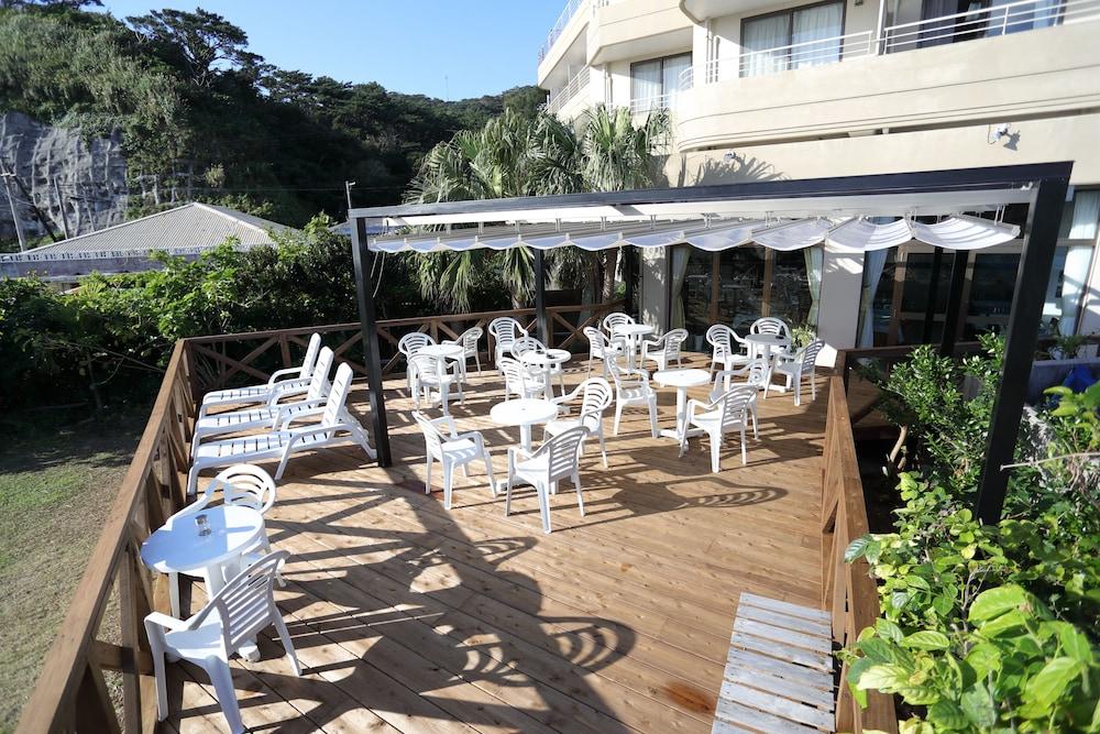 Kerama Beach Hotel Дзамами Экстерьер фото