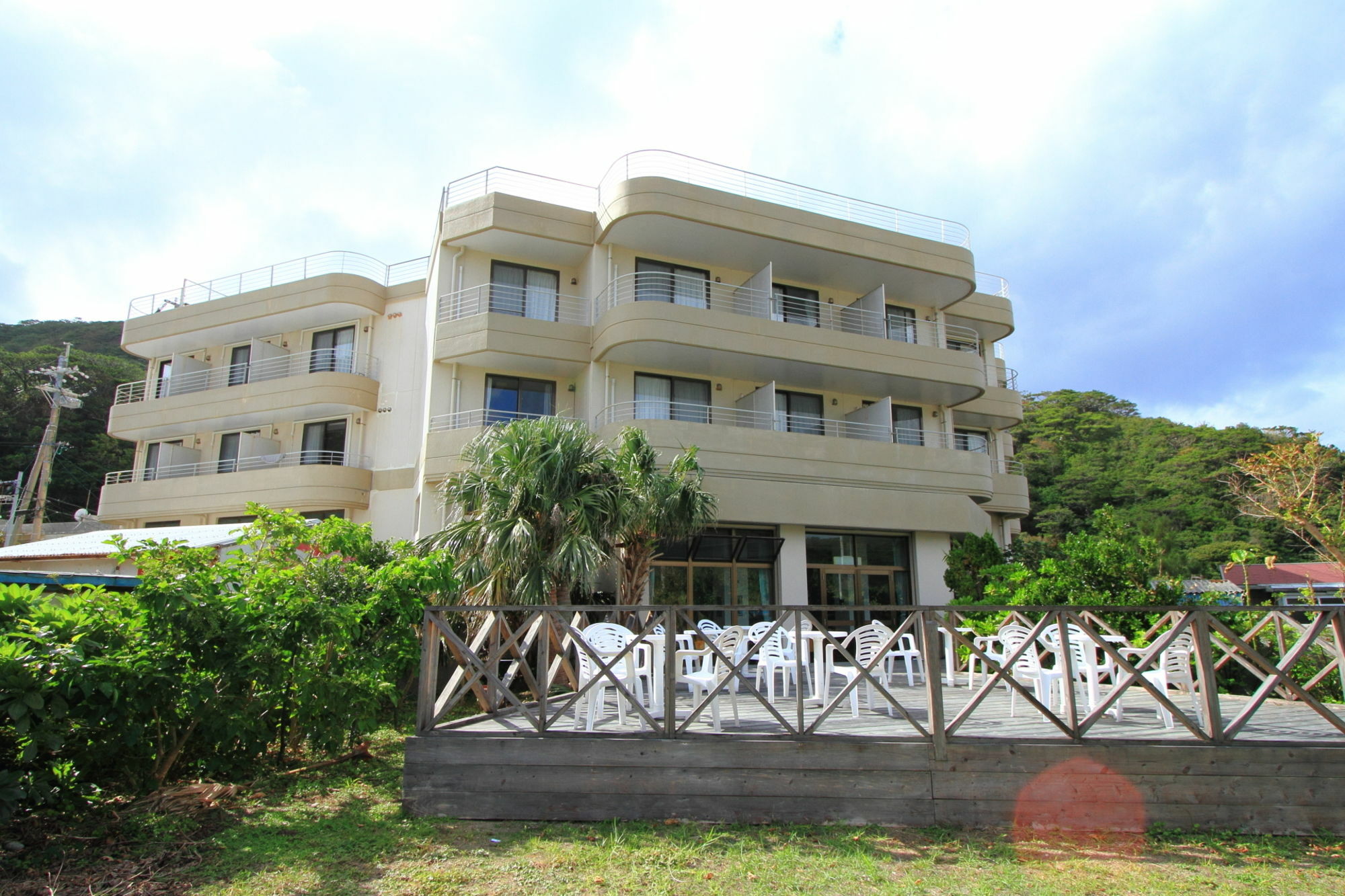 Kerama Beach Hotel Дзамами Экстерьер фото